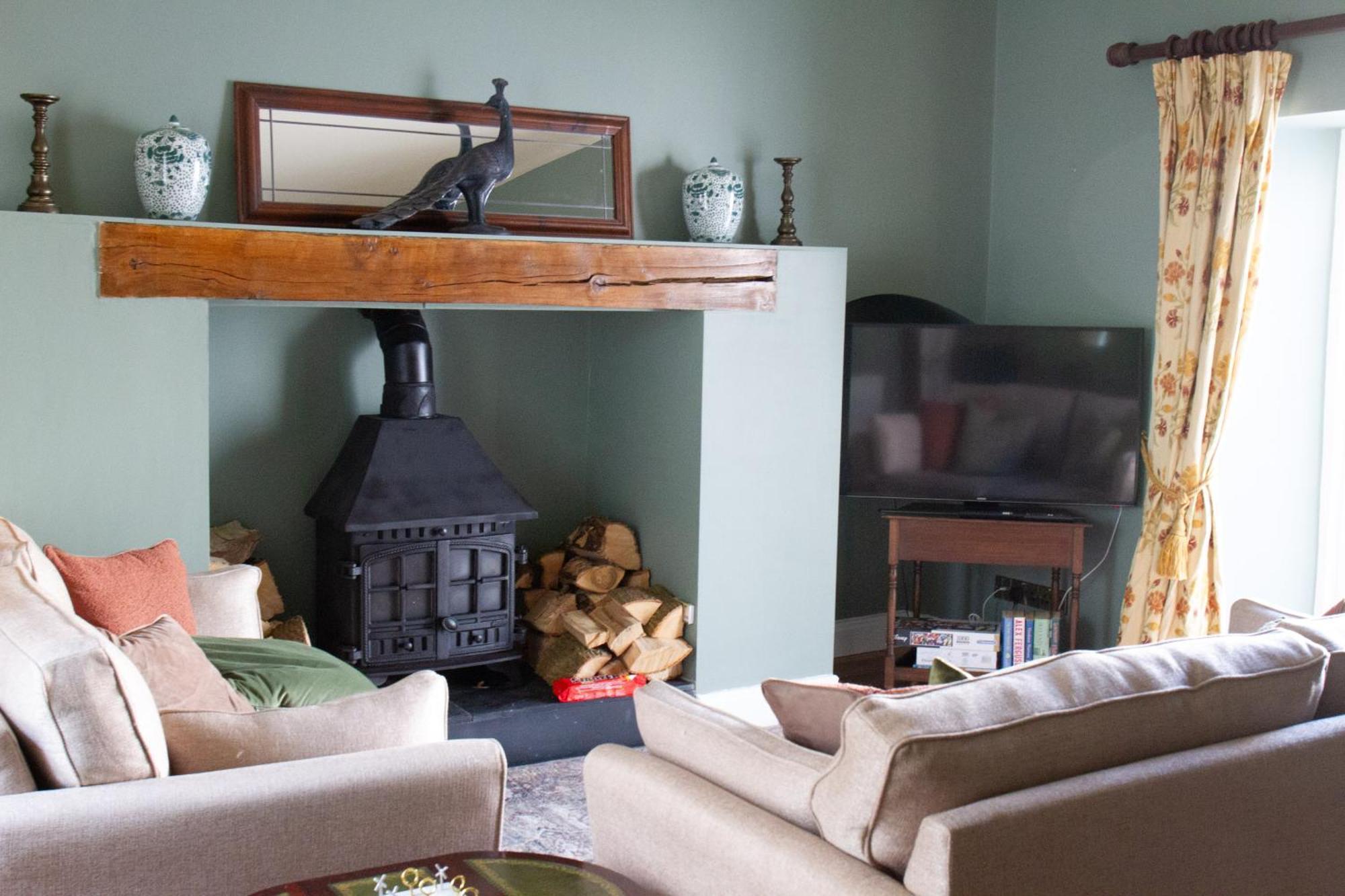 קאשל Hill House Lodge Sleeps 6 Overlooking The Rock Of Cashel מראה חיצוני תמונה
